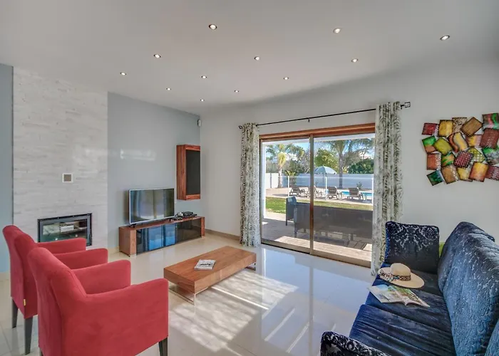 Stunning Luxury Villa Private Pool, Gale Albufeira