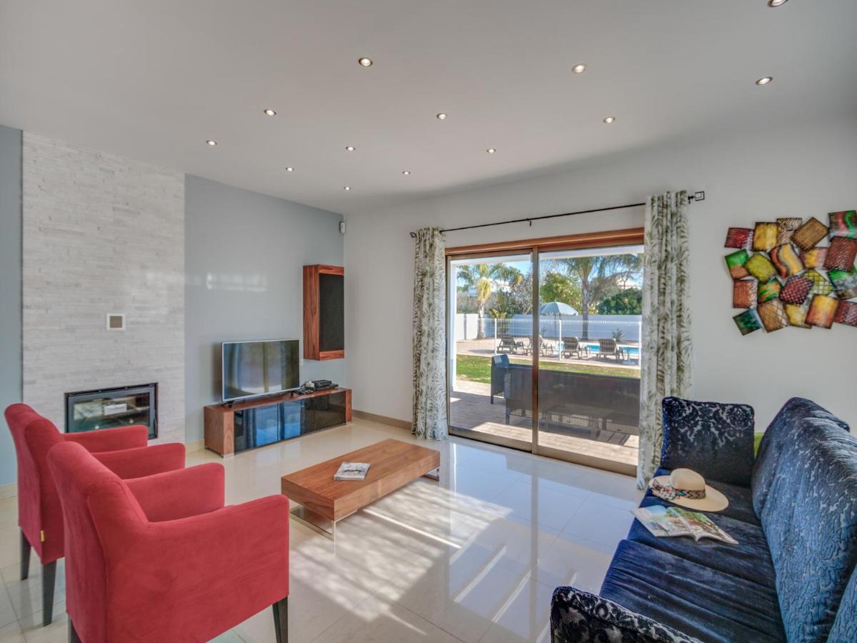 Villa Stunning Luxury Private Pool, Gale Albufeira